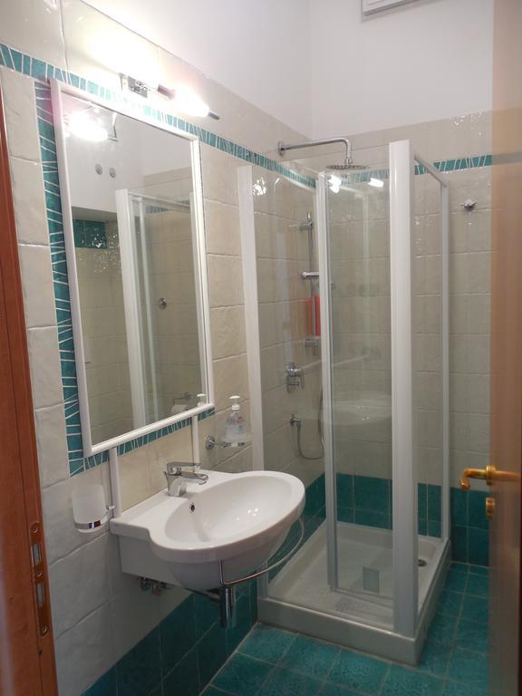 Villa Da Zia Pina Minori Habitación foto