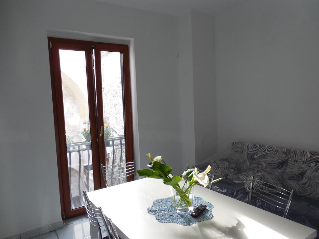 Villa Da Zia Pina Minori Habitación foto