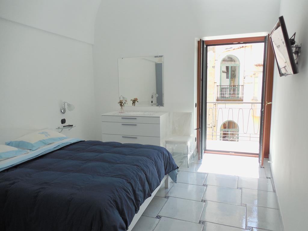 Villa Da Zia Pina Minori Habitación foto